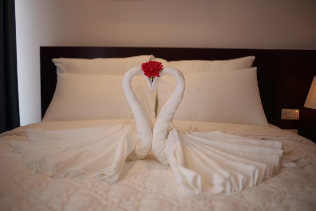 Camellia Hotel Ниньбинь Экстерьер фото